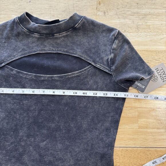 Ninth Hall Fundamentals Cuddie Black Wash Cutout Fitted Crop Top Goth Zumiez Med - Picture 5 of 9